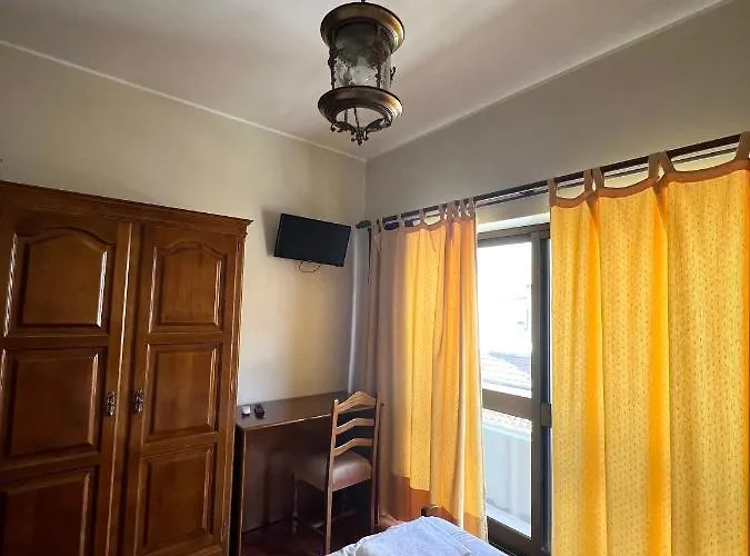 Abrigo Do Portinho Guest house