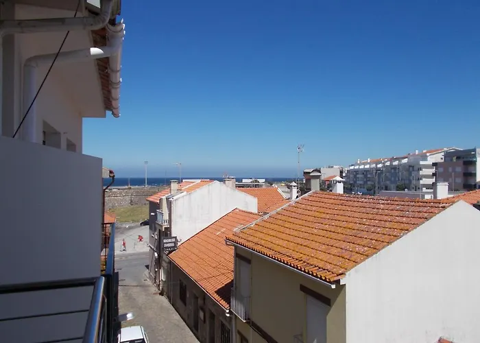 Abrigo Do Portinho Maison d'hôtes 3*